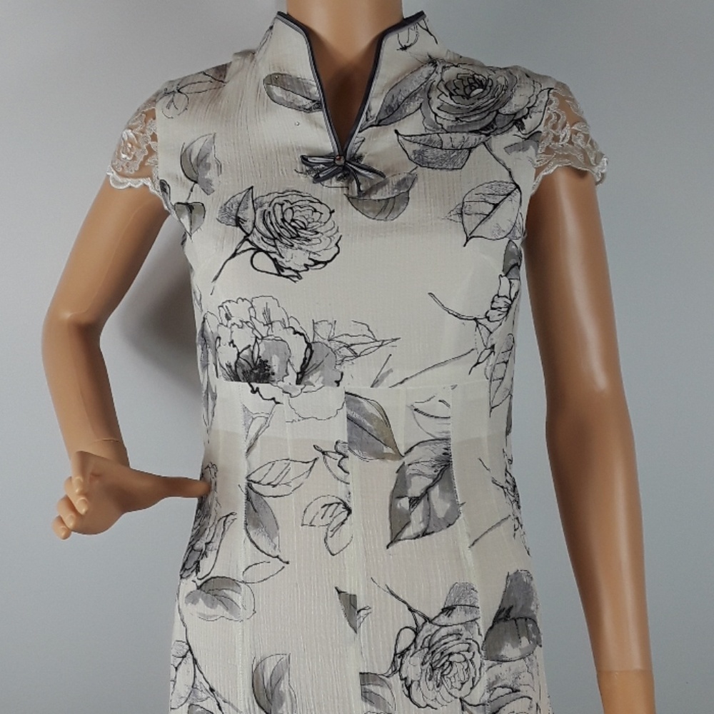 Londee Vintage Asian style dress